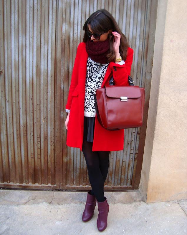 ReD COaT