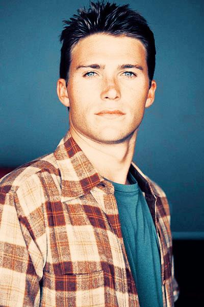 Scott Eastwood, la saga continúa