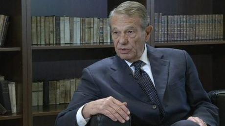 Img_606X341_benedict-xvi-Navarro-Valls-130213s