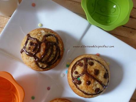 Pastelitos de Chocolate Blanco y Confetis