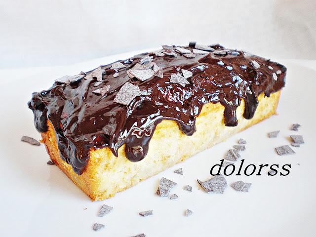 Plum cake de peras y chocolate