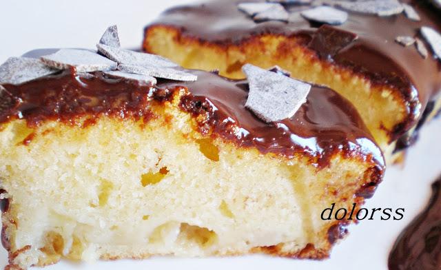 Plum cake de peras y chocolate