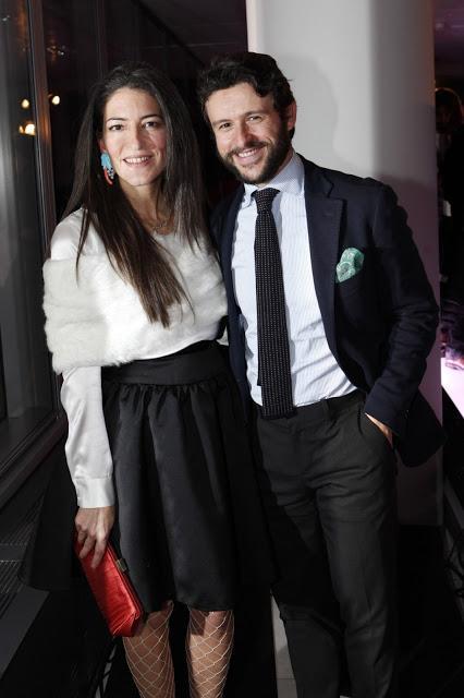 Ellos me ponen se cuela en la Ellos me ponen se cuela en la