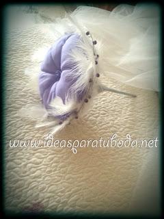 Porta Afileres con Plumas