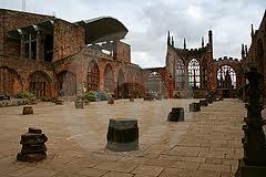 Reconciliación, Coventry & ruinas del pasado.