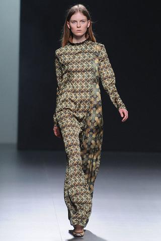 Desfiles: 4ª Jornada MBFWM ( II ) Desfiles: 4ª Jornada MBFWM ( II )