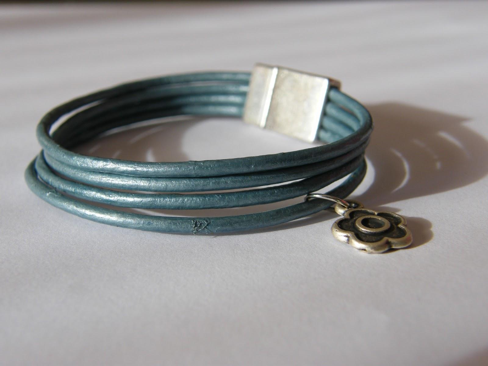 Pulsera cuero