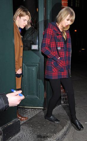 Taylor Swift sale en Londres con el cantante Tom Odell