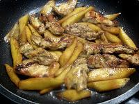 Pollo con mango y espinacas al estilo oriental