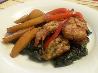 Pollo con mango y espinacas al estilo oriental