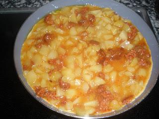 Tortilla de patatas y chorizo