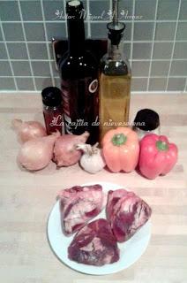 Corazoncitos de cordero al vino tinto con miel