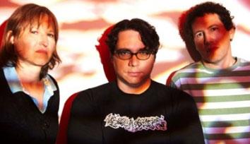 Yo La Tengo Nos Visitan en Marzo