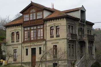 Fotos de Casas de Indianos en Asturias