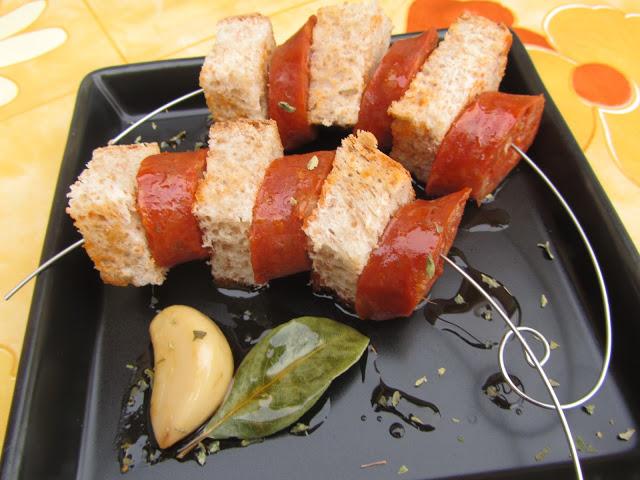 Chorizos confitados en conserva