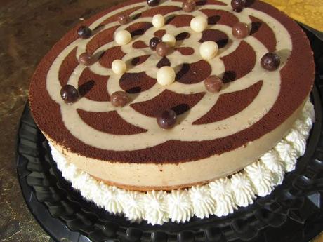 Tarta mousse de avellanas