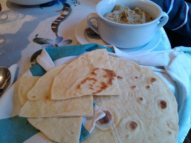 pan lavash.....y baba ganoush para dipear!