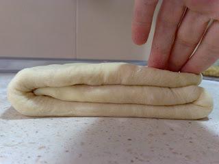 vigilantes de membrillo con receta de masa de bolleria hojaldrada y gracias lidl por salvarme el final!!!