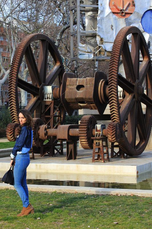 como llevar una camisa vaquera