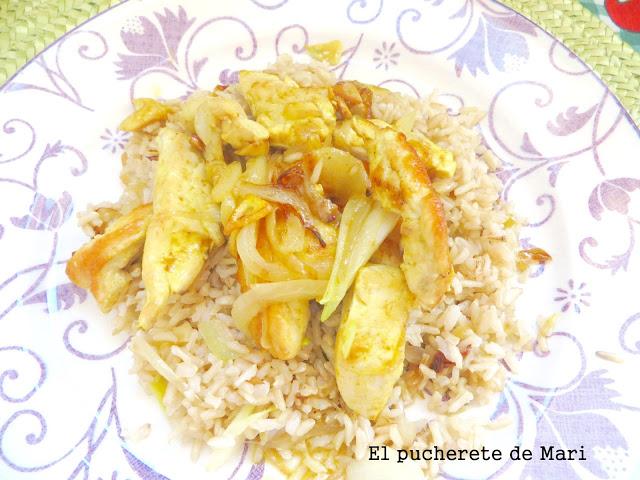 POLLO AL CURRY CON ARROZ BASMATI