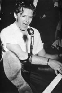 JERRY LEE LEWIS: GREAT BALLS OF FIRE