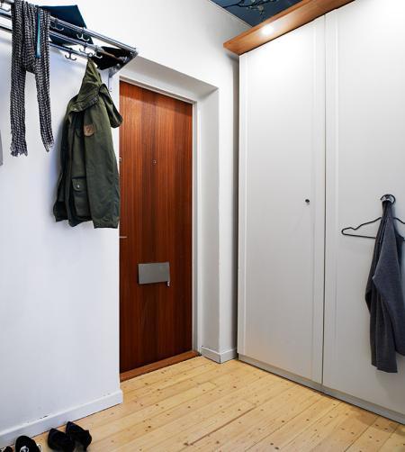 muebles de diseño diseño pisos pequeños diseño de interiores decorar casas pequeñas decoración nórdica decoración muebles de ikea decoración mini pisos decoración estudios decoración escandinava decoración en blanco decoración en amarillo decoración de interiores pequeños decoración de interiores nórdicos decoración de interiores decoración de estudio cocinas suelo damero cocinas pequeñas cocinas modernas cocinas blancas blog interiores nórdicos blog interiores blog estilo nórdico blog decoración sueca blog decoración 