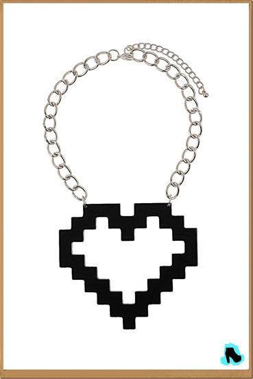 COLECCIÓN COMIC GIRL DE TOPSHOP Large Pixelated Heart Necklace 21,00 €