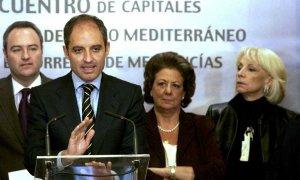 Sus pucheros no me conmueven alcaldesa.