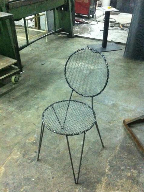 NUEVO MODELO DE SILLA CON REJILLA METALICA