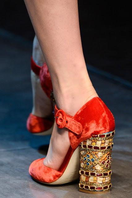 DOLCE & GABBANA OTOÑO/INVIERNO 2013/14