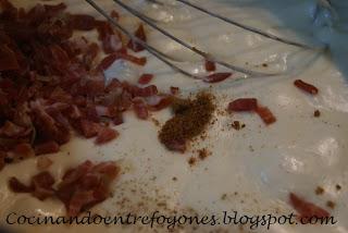 Huevos con Bechamel de Puerros y Jamón.