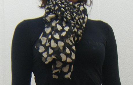 Un look, en negro y rojo :)