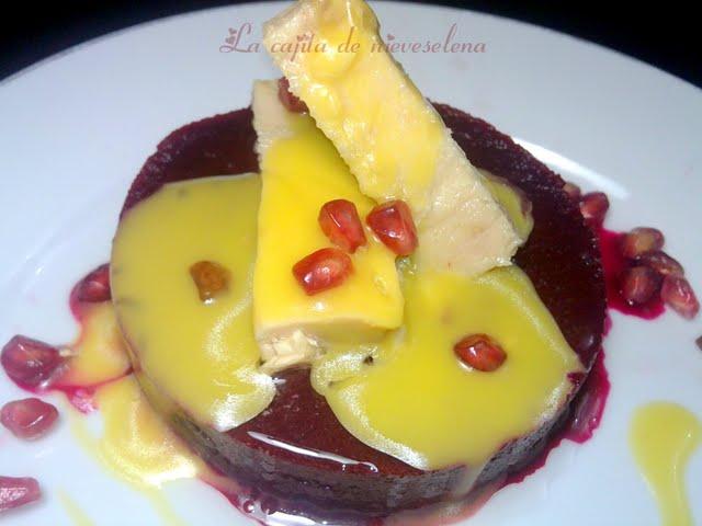 Pastel de remolacha y tronquitos de bonito con vinagreta de mango