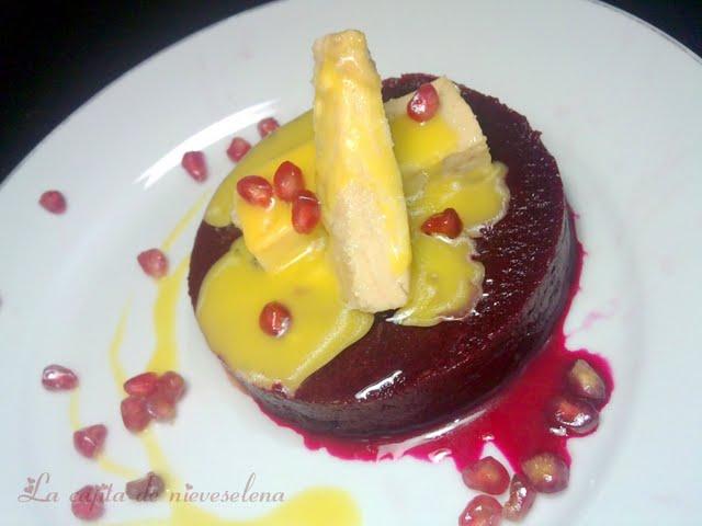 Pastel de remolacha y tronquitos de bonito con vinagreta de mango