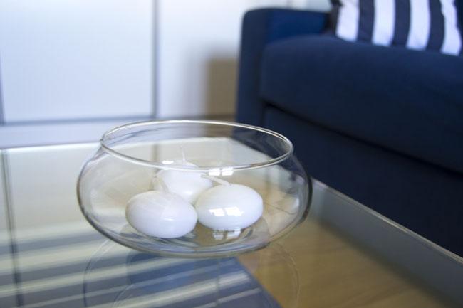 Mesa baja transparente 