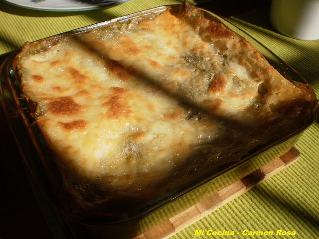 LASAÑA VERDE AL HORNO CON CARNE Y VERDURAS