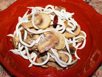 CHAMPIÑONES CON GULAS AL AJILLO