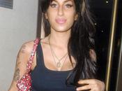Exesposo Winehouse: “Ojalá hubiera dejado probar heroína”