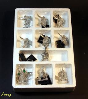 Regimiento de renombre: Eeza Ugezod's Mother Crushers