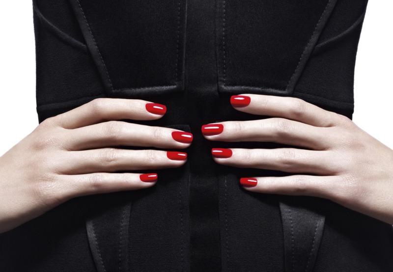 Le_Vernis_GIVENCHY_Carmin_Escarpin_01