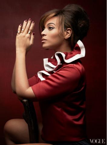 MAGAZINE: Beyoncé pone cara a VOGUE!