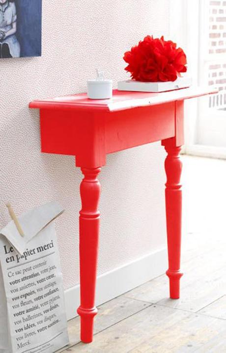 CON LA MITAD DE UN MUEBLE