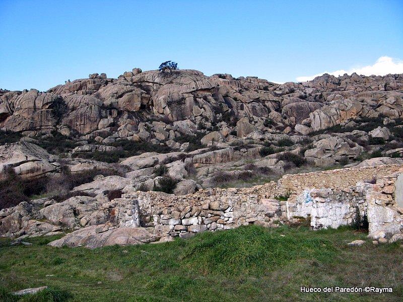 Hueco del Paredón y Cuerda del Castillete, La Pedriza 24-2-13