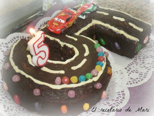 TARTA INFANTIL EN FORMA DE CINCO