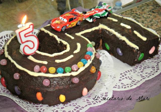 TARTA INFANTIL EN FORMA DE CINCO