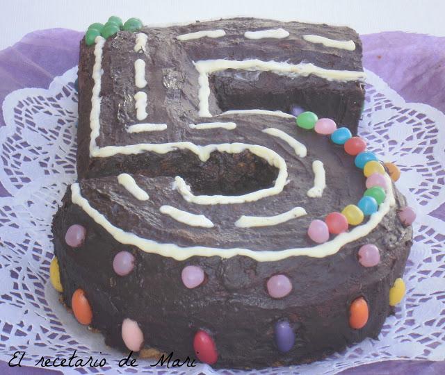 TARTA INFANTIL EN FORMA DE CINCO