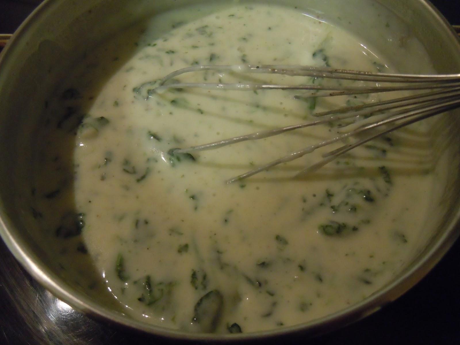 Lasaña de carne y bechamel de espinacas