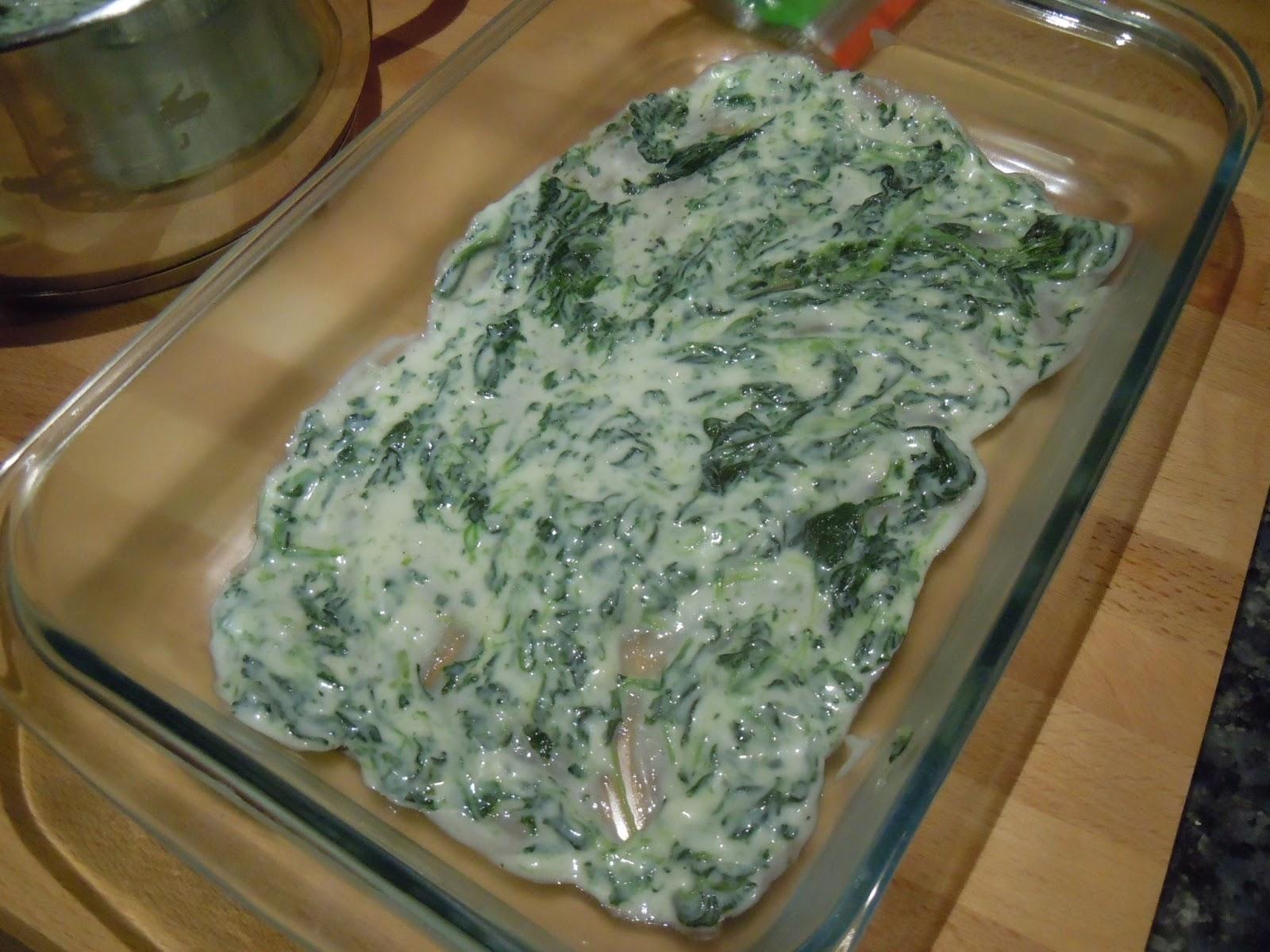 Lasaña de carne y bechamel de espinacas