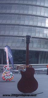Londres 2007, un lienzo y rockandroll por Gibson Les Paul