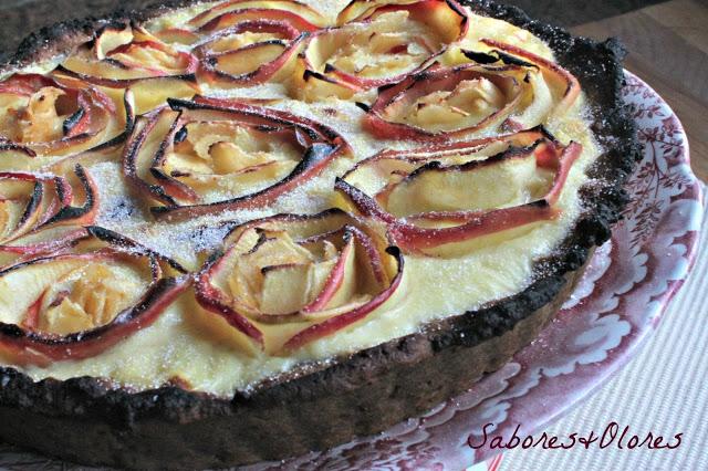TARTA DE ROSAS DE MANZANA A LA CANELA
